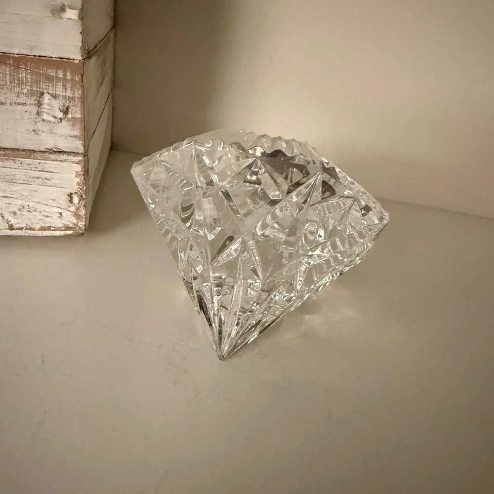Waterford Crystal Classic Lismore Diamond Shape Desk Clock 3.5